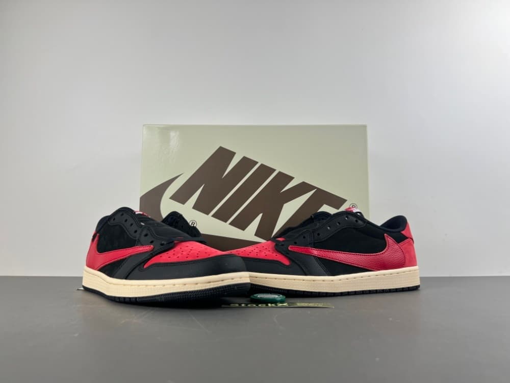 Travis Scott x Air Jordan 1 Low Red/Black Swoosh Low Top