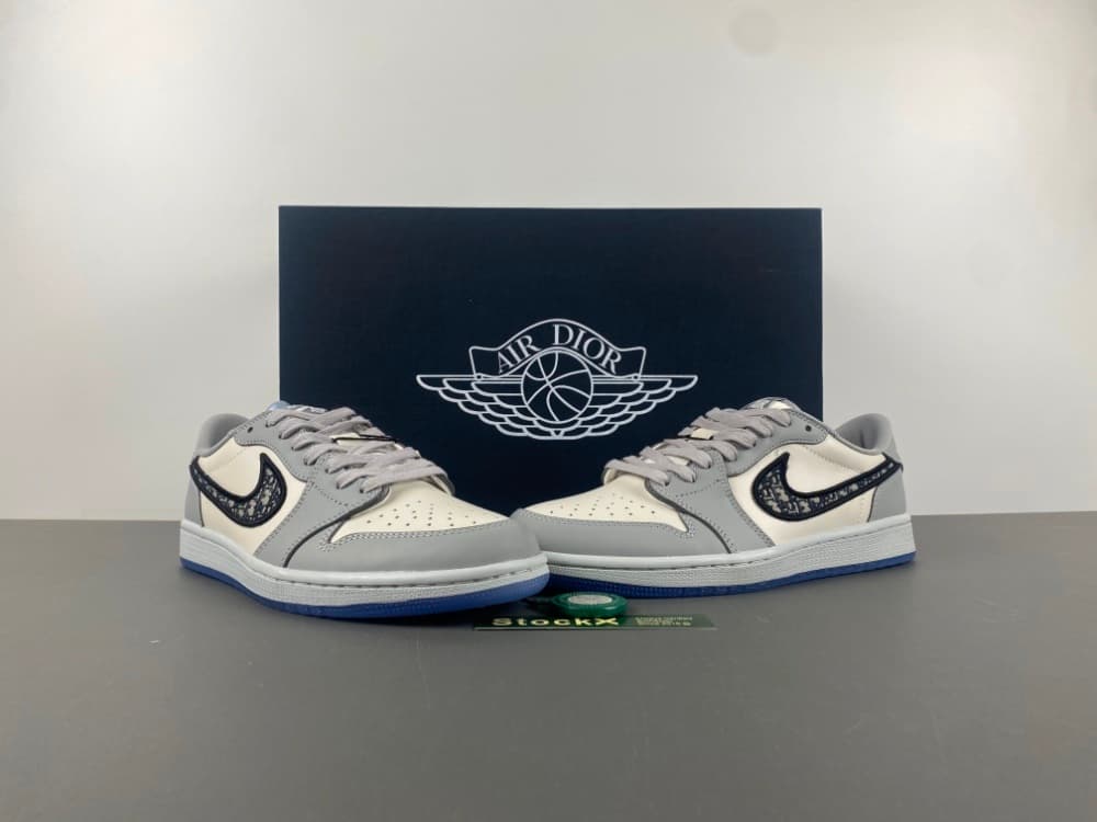Air Jordan 1 Low-17