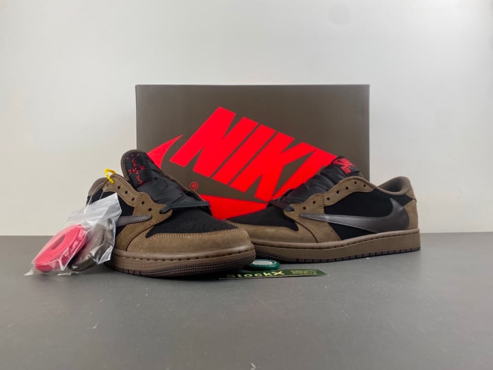 Version 21! Travis Scott x Air Jordan 1 Low ‘Mocha Brown Low Top’.