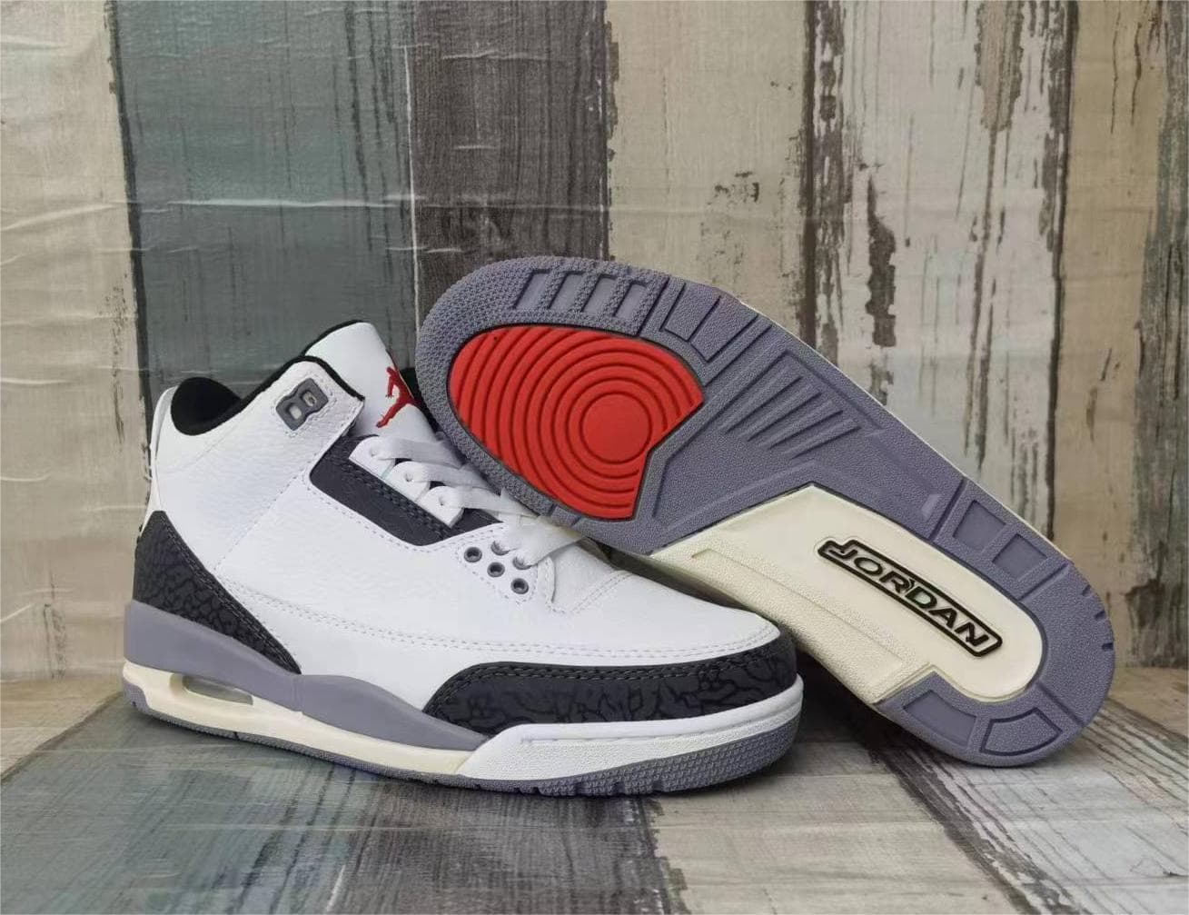 Air Jordan 3 Retro「Cement Grey」