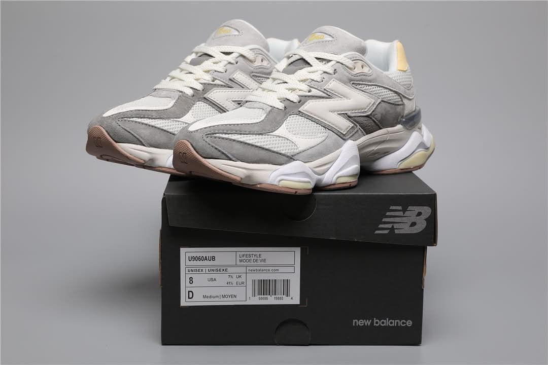 New Balance 9060 AUB