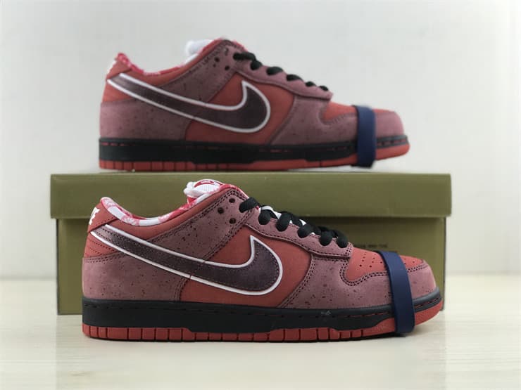 NIKE SB Dunk Low Red Lobster