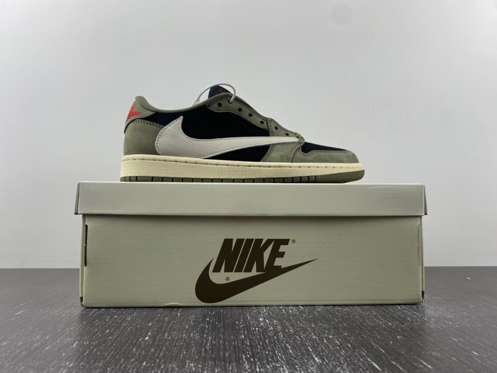 TS x AJ1 Air Jordan 1 Low OG