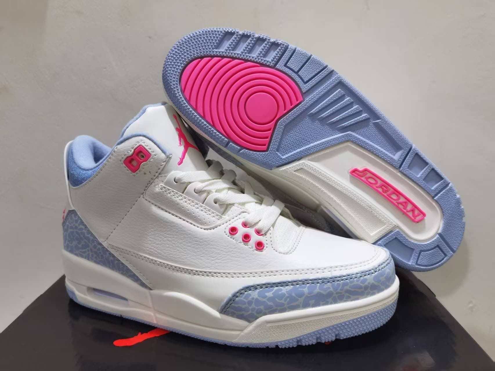 Air Jordan 3 custom-made
