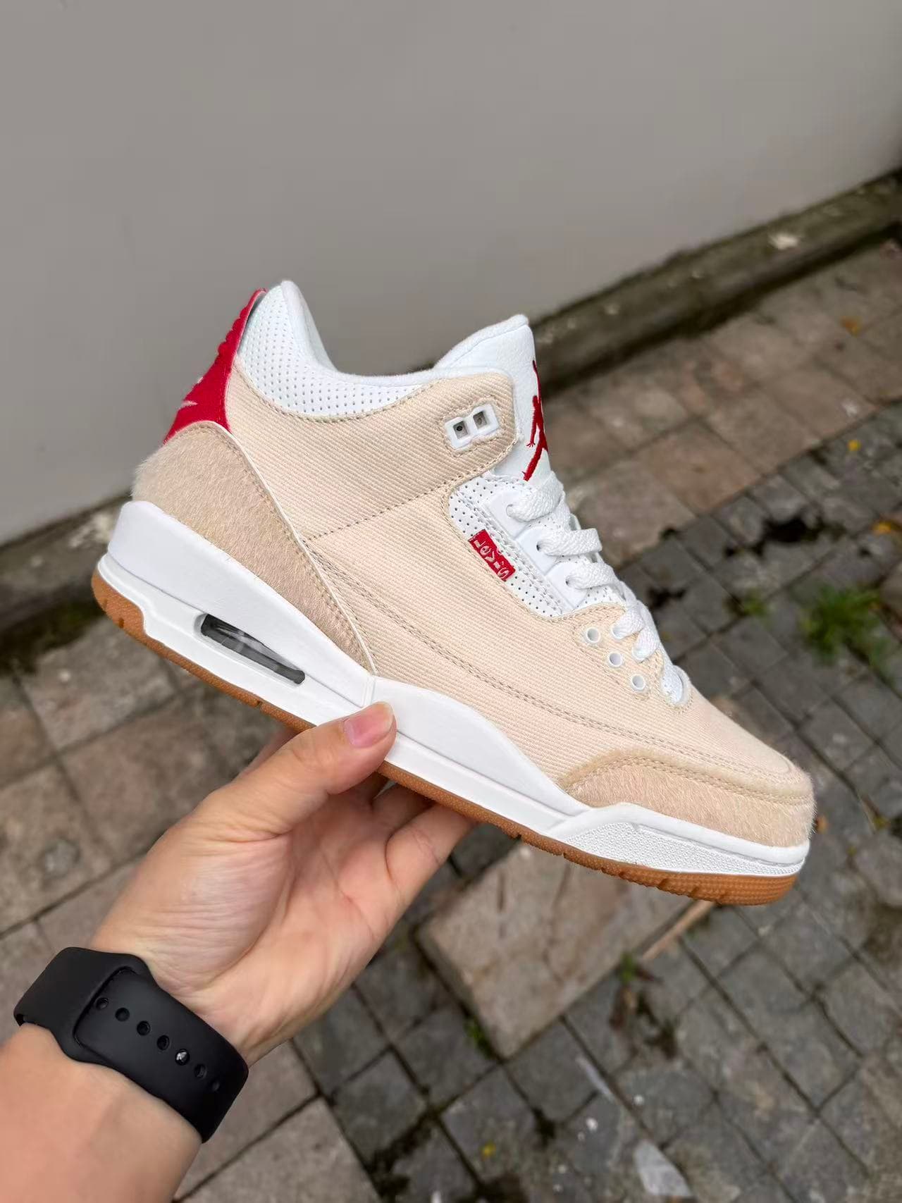 Air Jordan 3 White-colored silk-cotton fleece-padded custom shoe design.