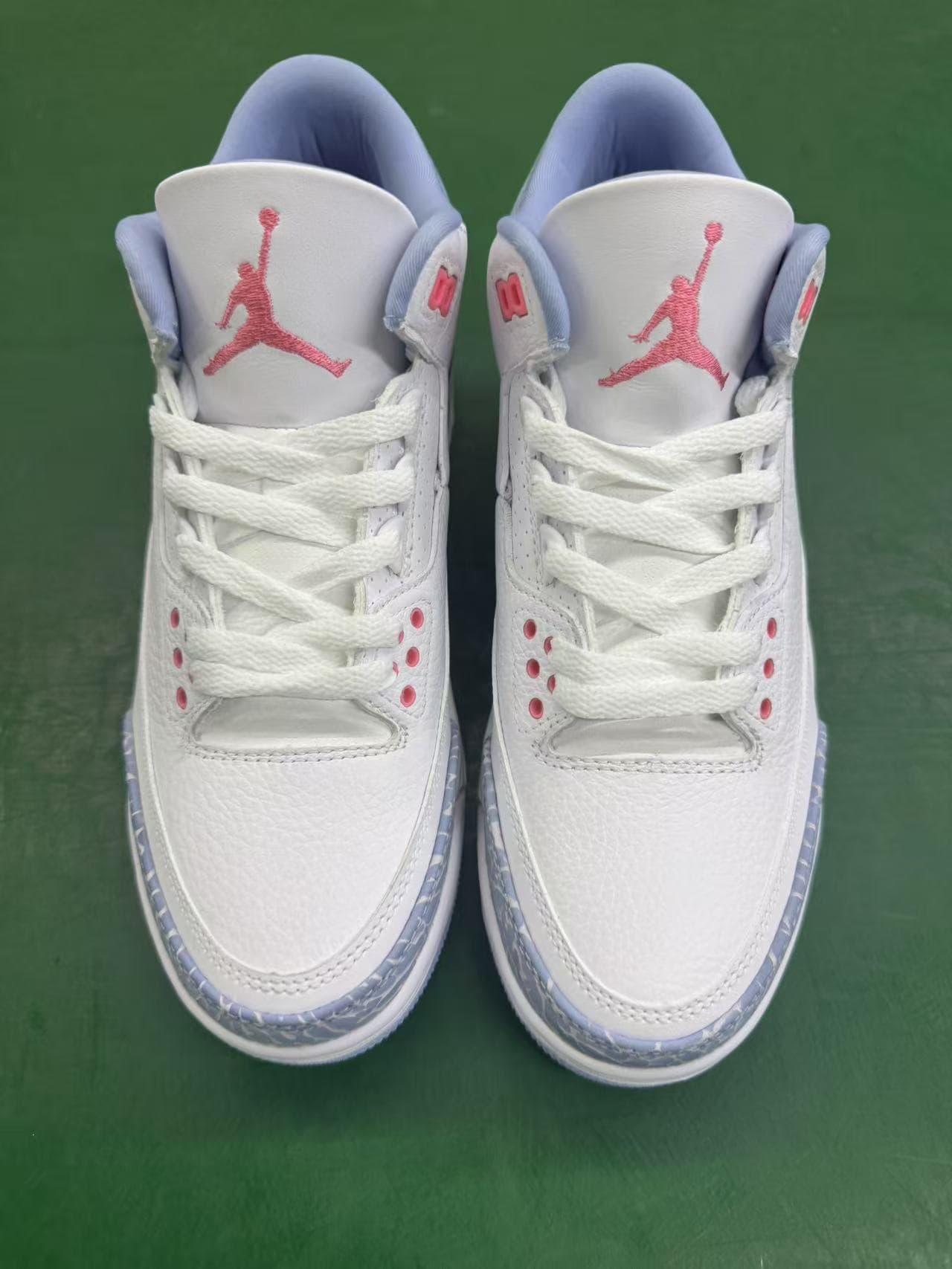Air Jordan 3 classic