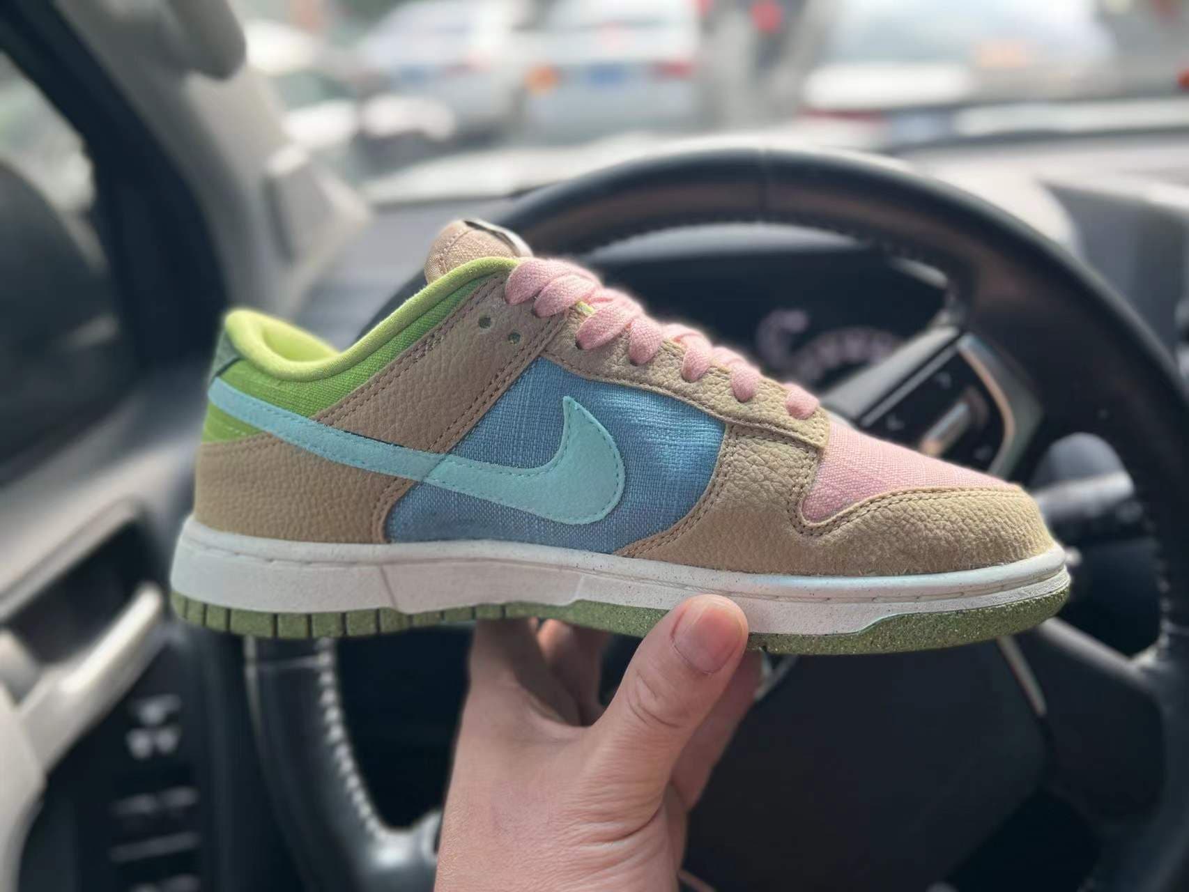 Nike Dunk Low “Nike Sun Club