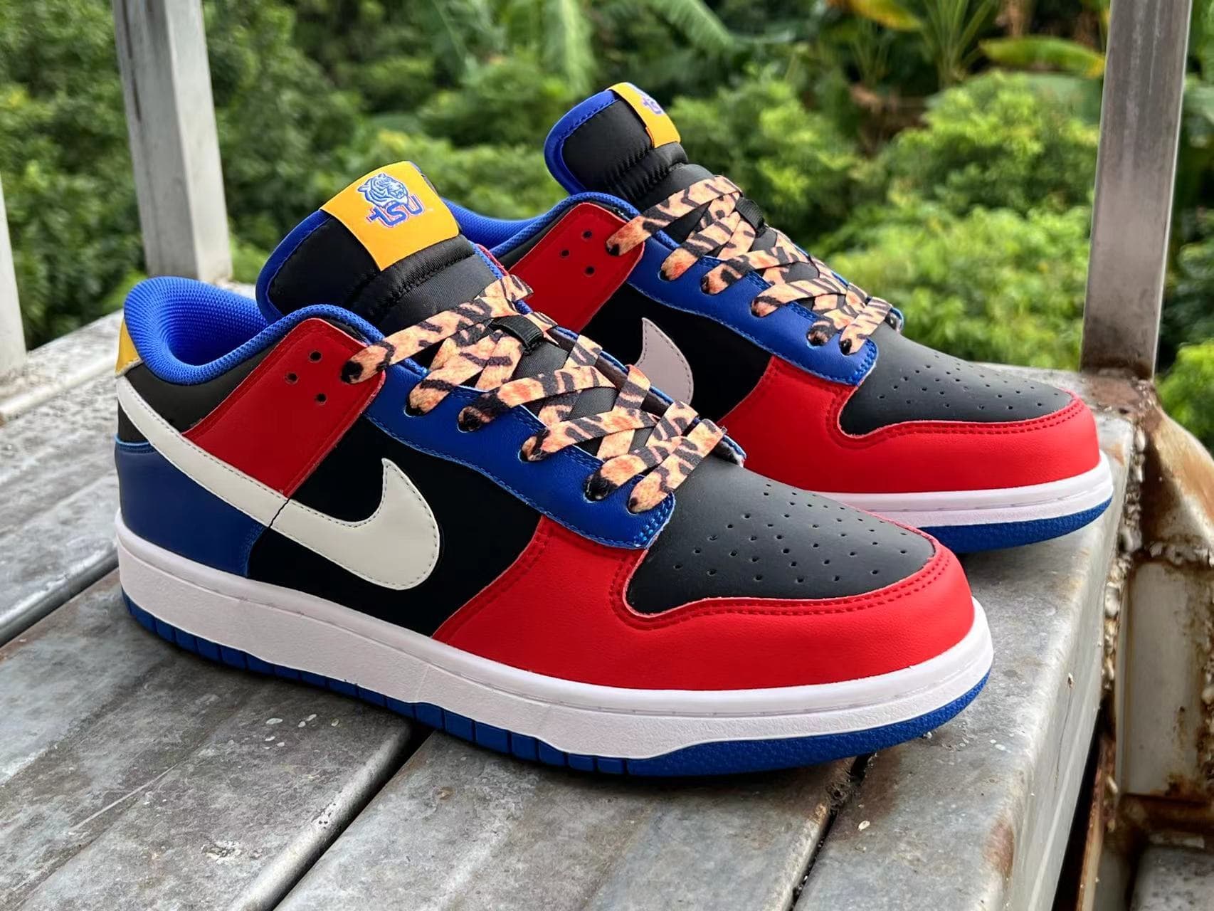 HUF x Nike SB Dunk Low“Wait,What?”FD8775-002 36---46