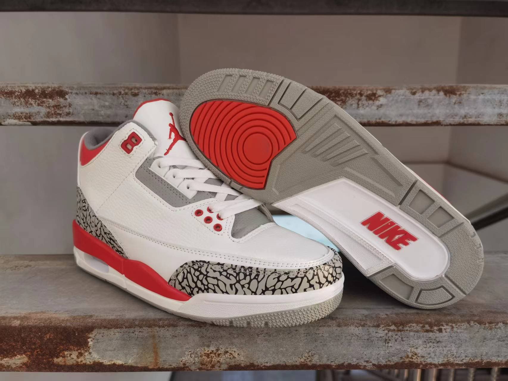 Air Jordan 3 Retro OG Fire Red