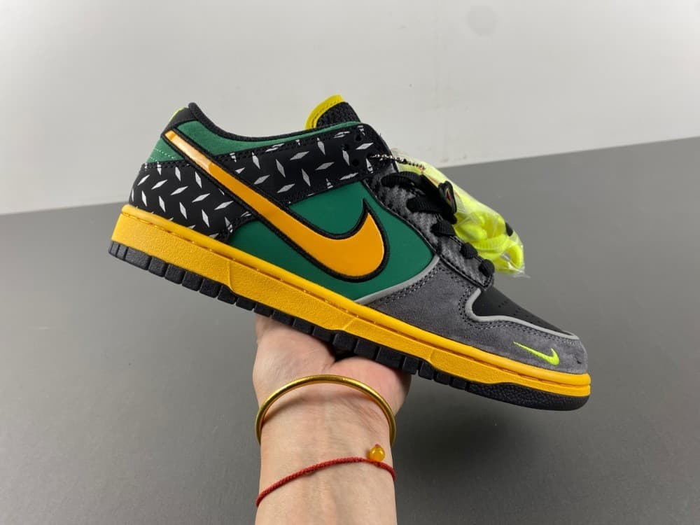 Nike Dunk Low “What The Ducks Of A Feather