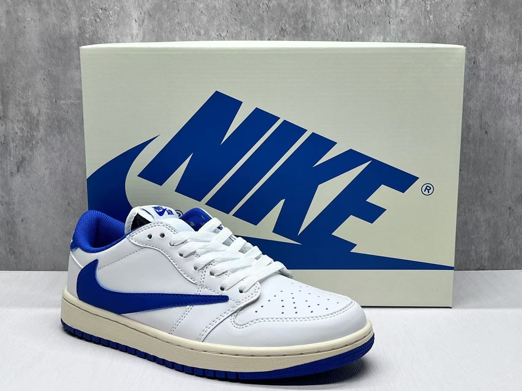 Air Jordan 1 Lightning Swoosh.